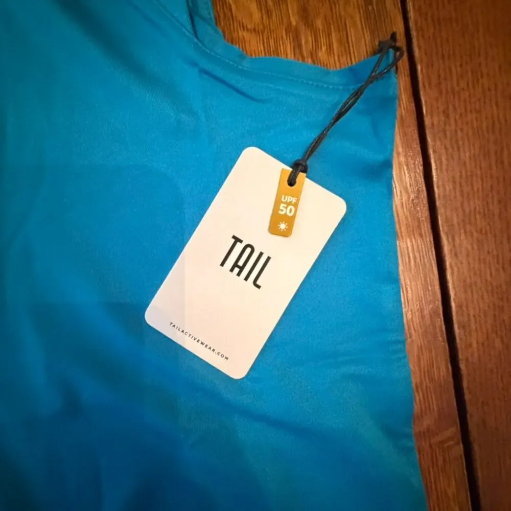 NWT Tail Golf 2-Piece Set Cerulean UPF 50 Sleeveless Top & Ankle Pants Size 6
